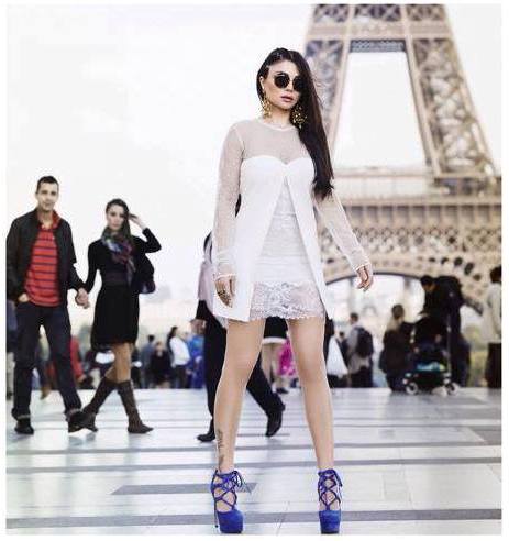 Haifa Wehbe Photo shoot in Paris
